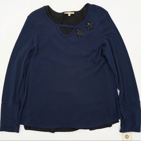 TIE Back Split top Cut Put Neck Top 2 embellished removable accent stars  NWT - Picture 10 of 14